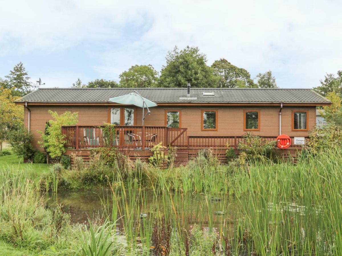 Bulmer Farm Lodge Malton Bagian luar foto