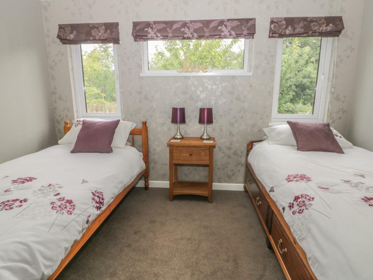 Bulmer Farm Lodge Malton Bagian luar foto