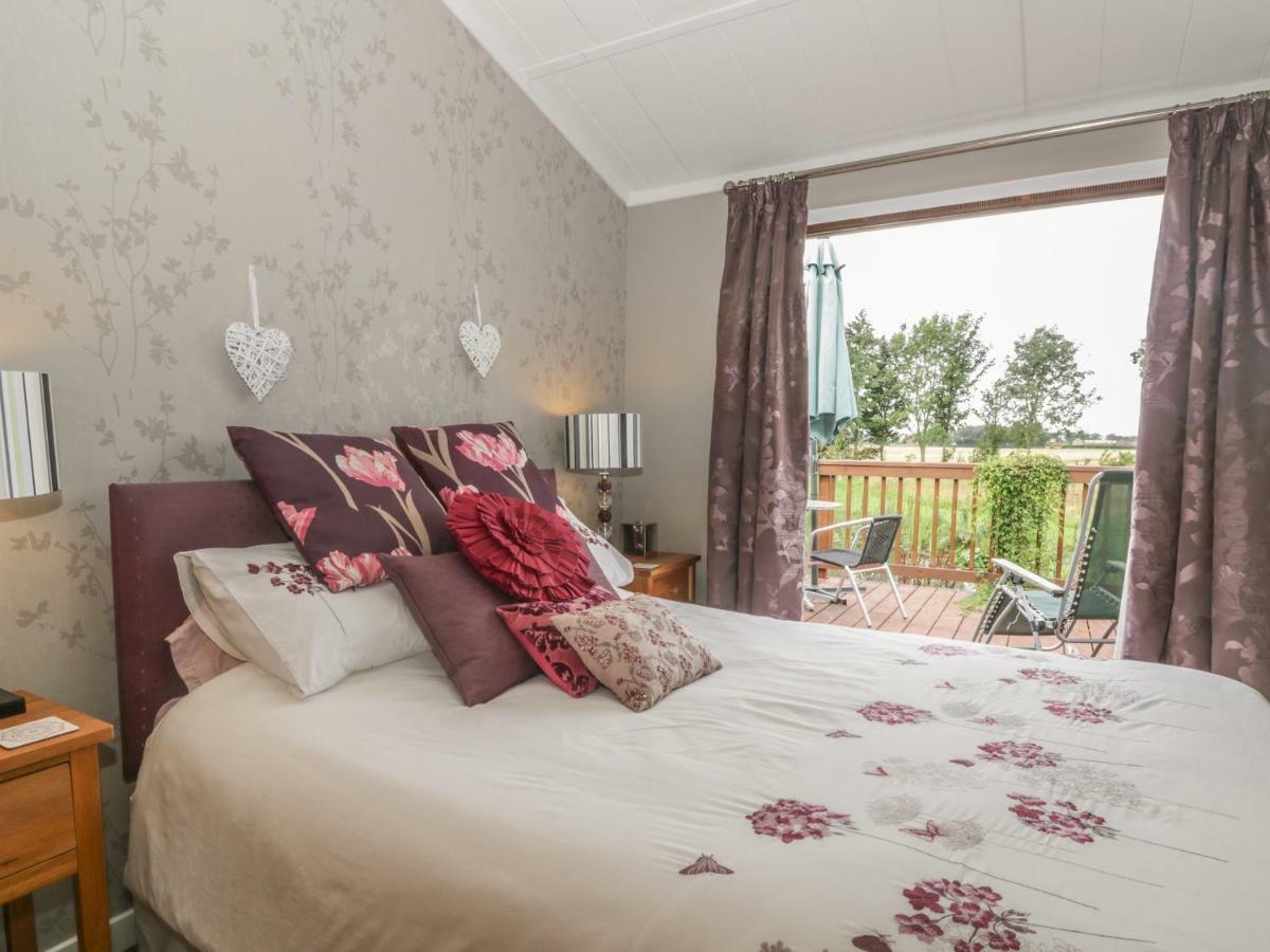 Bulmer Farm Lodge Malton Bagian luar foto